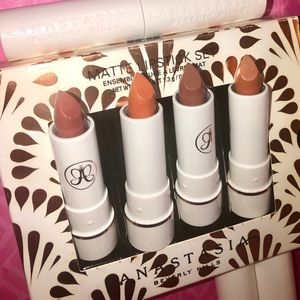 Anastasia Mini lipstick set SHIPS TODAY
